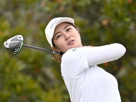 　第１日、６アンダーで首位の神谷そら＝グランディ鳴門ＧＣ