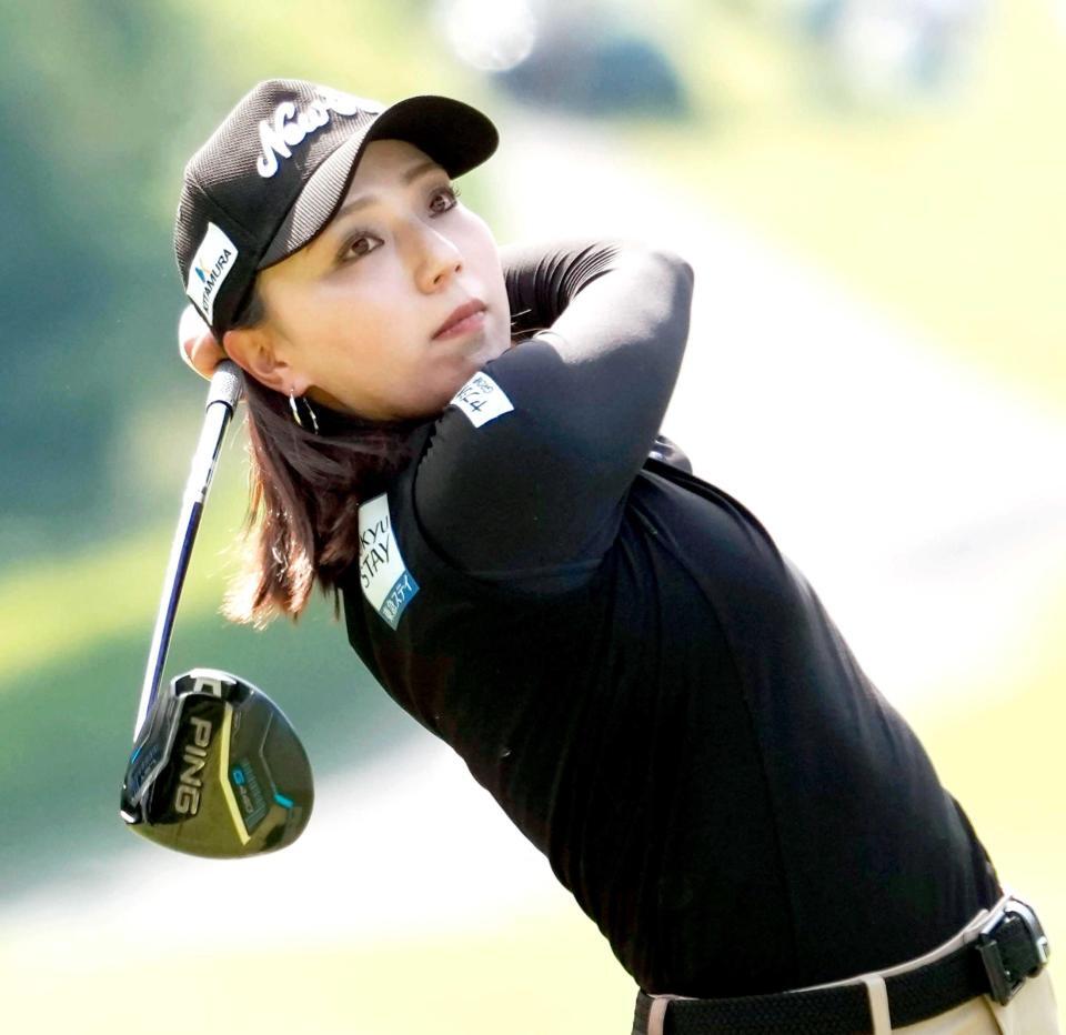 　７アンダーで単独首位の宮田成華