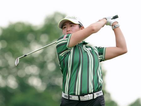 　最終ラウンド、通算１２アンダーで７位の岩井明愛＝ブライズフィールドＣＣ（共同）