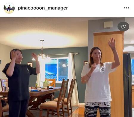 　渋野日向子マネジャーのインスタグラム（ｐｉｎａｃｏｏｏｏｎ＿ｍａｎａｇｅｒ）より