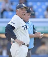 　東北福祉大・山路哲生監督＝１５日