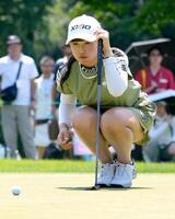 　ラインを読む菅沼菜々