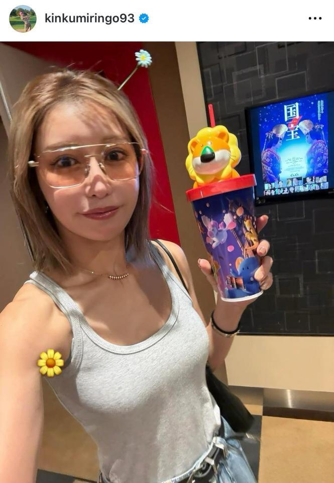 　金田久美子インスタグラム（ｋｉｎｋｕｍｉｒｉｎｇｏ９３）より