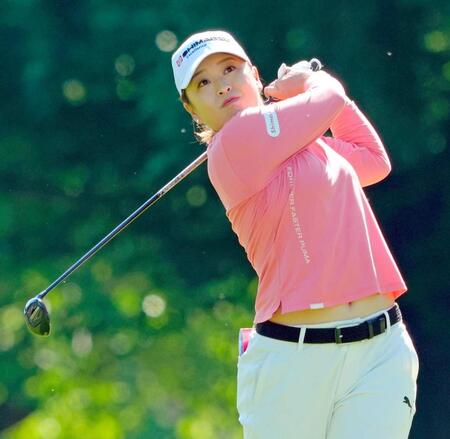 西郷真央 古江彩佳とともに2打差7位発進 大舞台で際立つ冷静さ、安定感抜群でボギーなし67