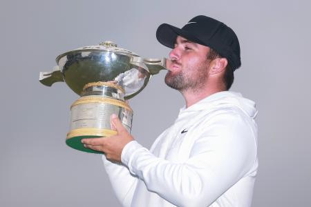 　スコットランド・オープンで今季ツアー初優勝したクリス・ゴタラプ＝１３日、ルネサンス・クラブ（ゲッティ＝共同）