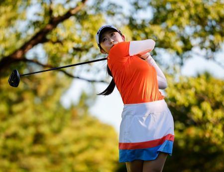 　第３日、通算１１アンダーで首位の内田ことこ＝ザ・クイーンズヒルＧＣ