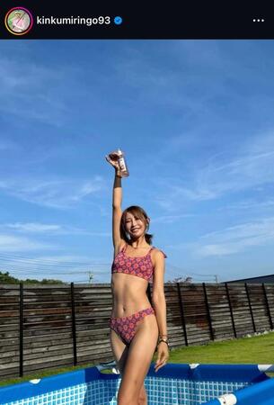 金田久美子インスタグラム（ｋｉｎｋｕｍｉｒｉｎｇｏ９３）より