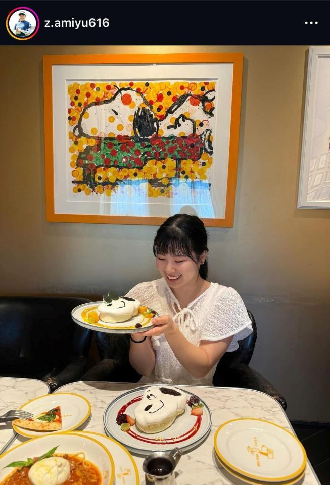 尾関彩美悠インスタグラム（ｚ．ａｍｉｙｕ６１６）より
