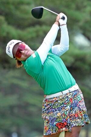 19歳ルーキー徳永歩 1打差4位!入谷響に続く同学年2人目Vへ好発進 7試合中6試合で予選落ちもパター変更ズバリ