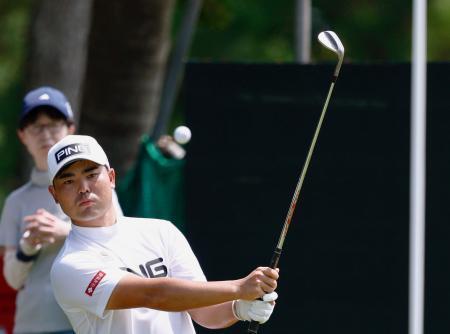 蝉川泰果ら３人が首位　男子ゴルフ第３日