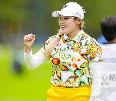 桑木志帆＆佐藤心結が首位タイ　桑木Ｖに手応え「あとは自信を持っていくだけ」