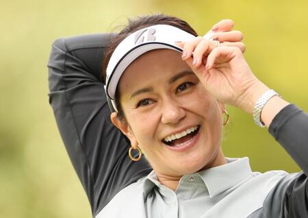 　プロアマ戦に出場し、明るい表情を見せる宮里藍さん