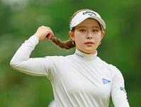 　３番をラウンドする吉田鈴