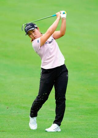 　通算１２アンダーで５位の畑岡奈紗（共同）