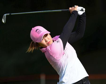 　米女子ゴルフの国・地域別対抗戦に向け、調整する西郷真央＝韓国・高陽市（共同）