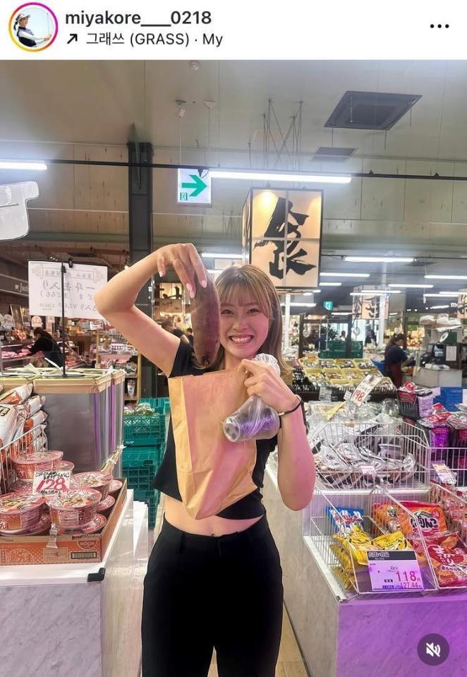 都玲華インスタグラム（ｍｉｙａｋｏｒｅ＿＿＿０２１８）より