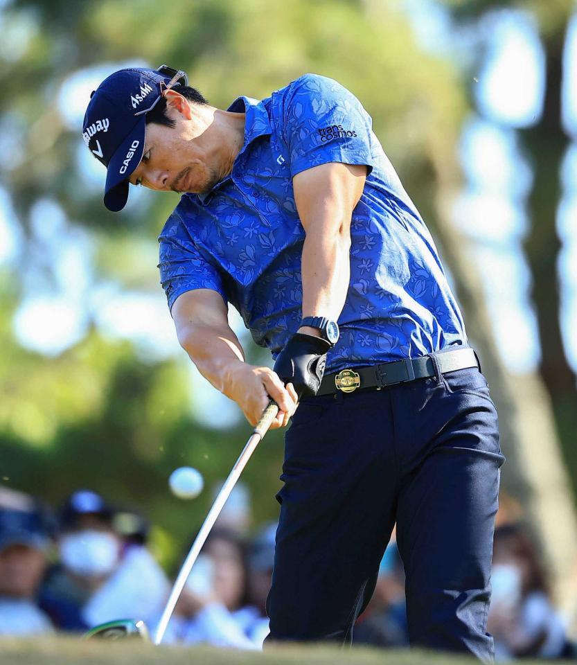 　通算９アンダーで７位の石川遼