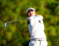 　通算５オーバーで68位の山下美夢有。米女子ゴルフツアーで今季の新人賞獲得が確定した（共同）