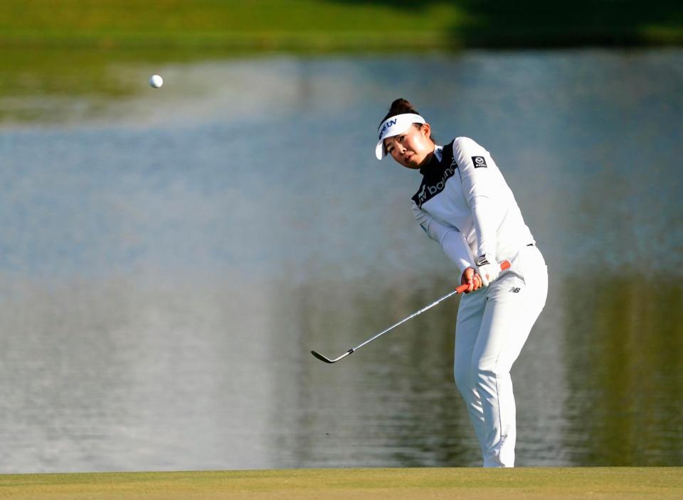 　通算５オーバーで68位の山下美夢有。米女子ゴルフツアーで今季の新人賞獲得が確定した（共同）