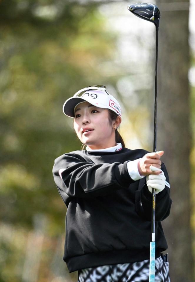 　最終調整する佐久間朱莉