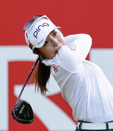 　第１日、イーブンパーで１８位の佐久間朱莉