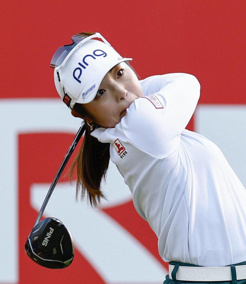 　第１日、イーブンパーで１８位の佐久間朱莉