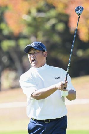 　第２日、途中棄権した主催者推薦出場の松坂大輔＝Ｋｏｃｈｉ黒潮ＣＣ