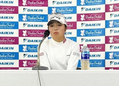 開幕前の会見に応じた昨年の年間女王・佐久間朱莉