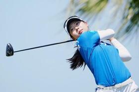 　第３日、通算２アンダーで首位の菅楓華＝オリエント・クラブ（共同）