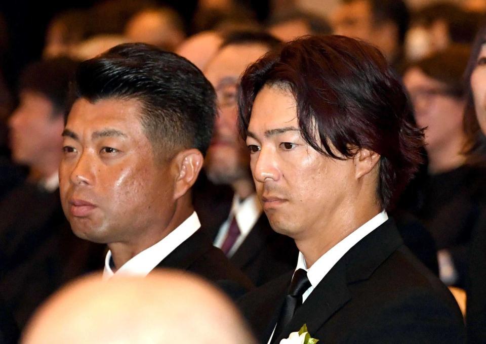 参列した石川遼（右）と池田勇太