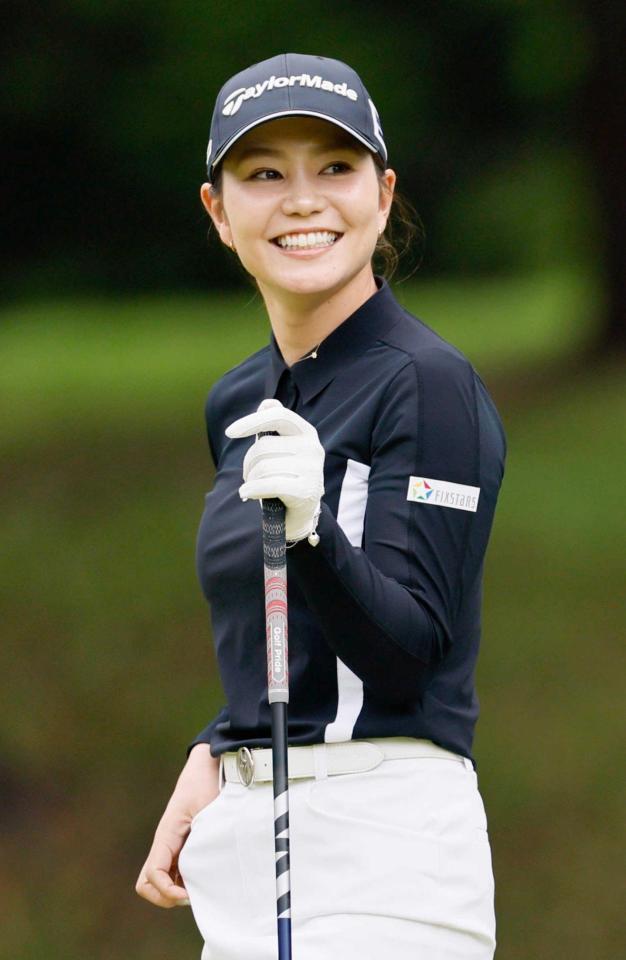 　５アンダーで２位の山路晶