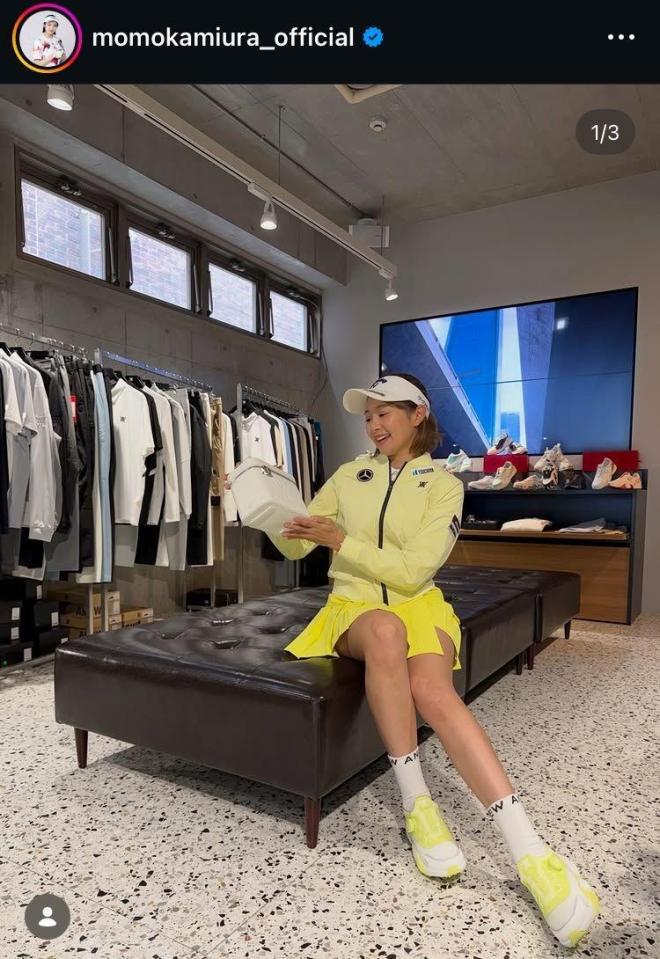 三浦桃香のインスタ（＠ｍｏｍｏｋａｍｉｕｒａ＿ｏｆｆｉｃｉａｌ）より