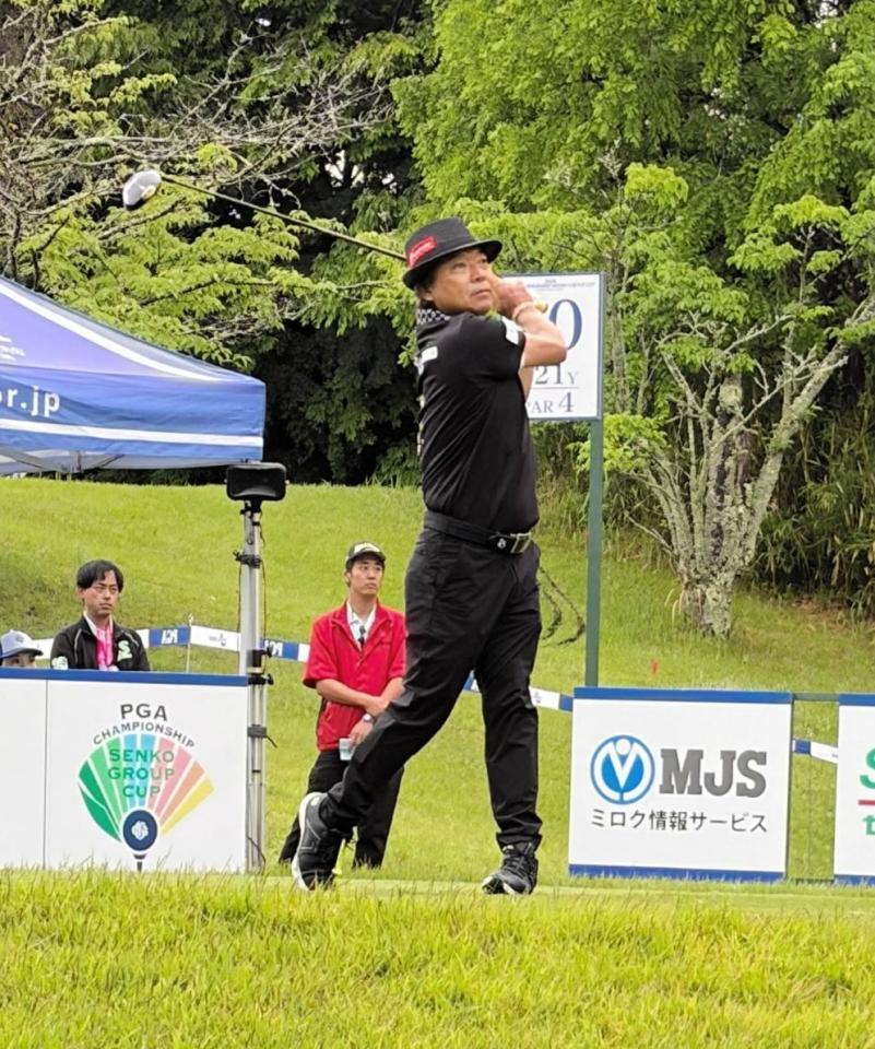 ２日目を好位置で終えた片山晋呉