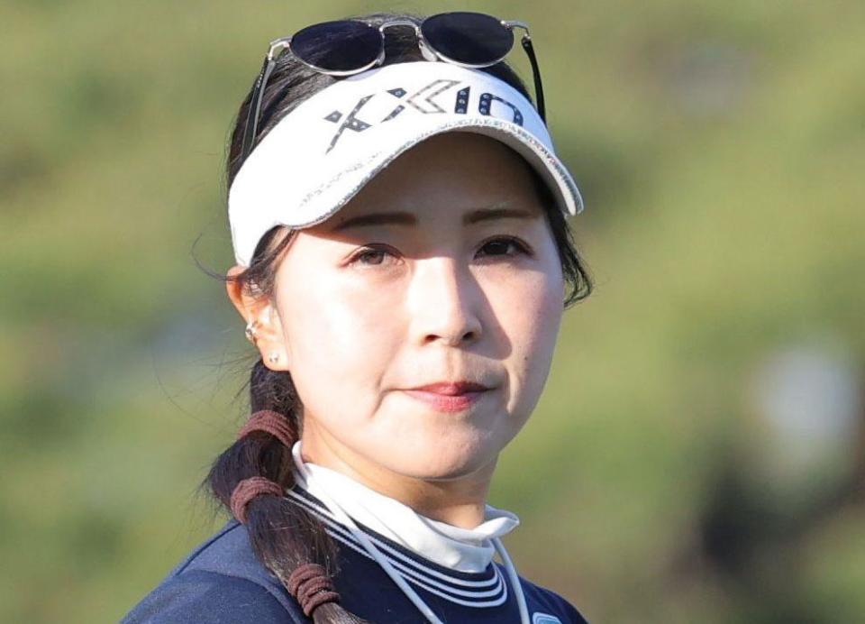 青木瀬令奈
