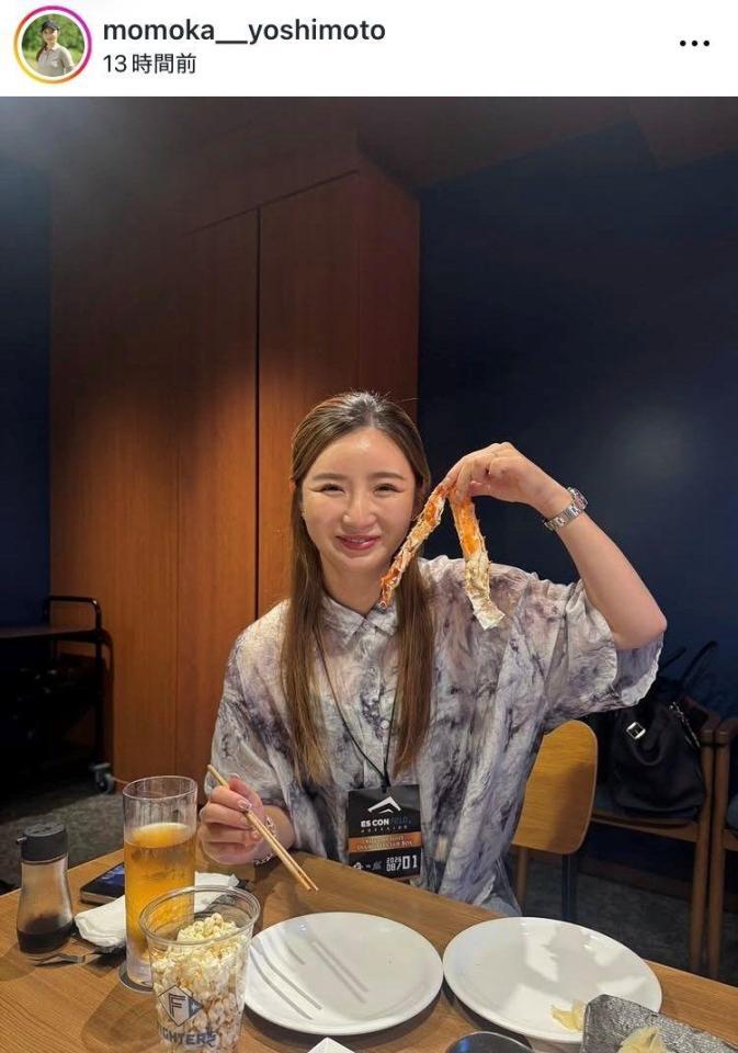 吉本百花インスタグラム（ｍｏｍｏｋａ＿＿ｙｏｓｈｉｍｏｔｏ）より