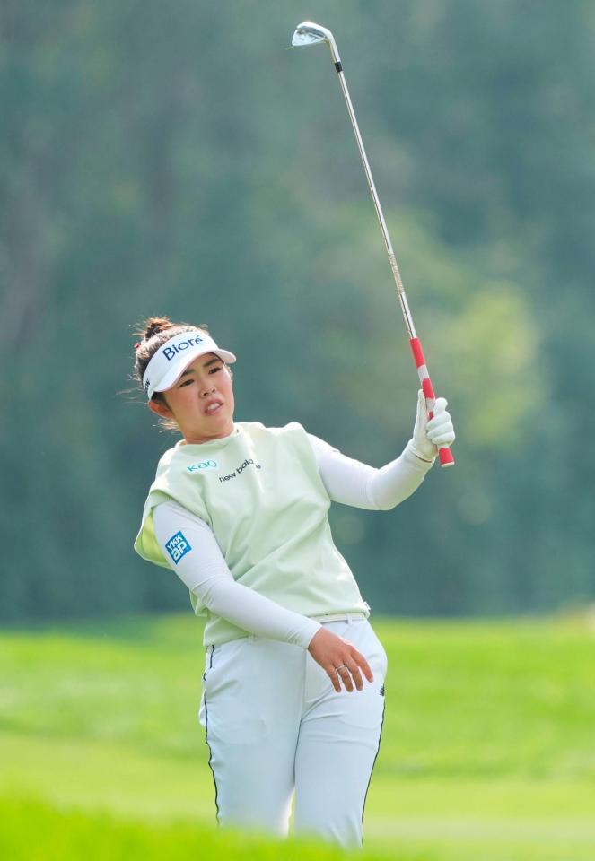 最終ラウンド、通算23アンダーで今季２勝目を挙げた山下美夢有（共同）