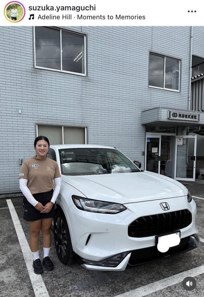 山口すず夏インスタグラム（ｓｕｚｕｋａ．ｙａｍａｇｕｃｈｉ）より