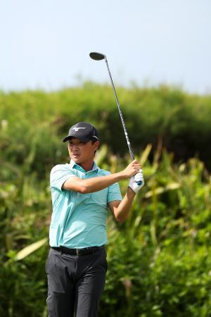 　首位に浮上した平田憲聖＝２３日、サウサンプトンのポートロイヤルＧＣ（ゲッティ＝共同）