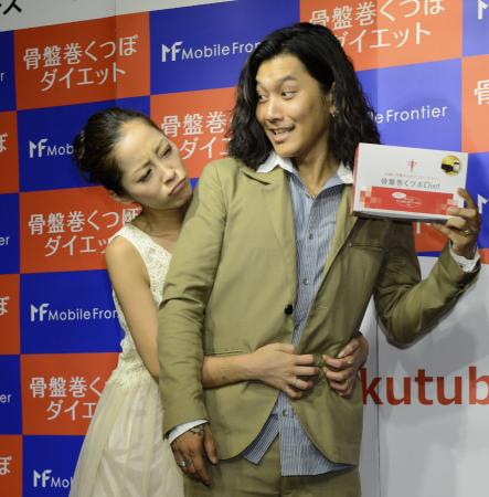 小森 今井 初共演で見事な夫婦漫才 芸能 デイリースポーツ Online 小森 今井 初共演で見事な夫婦漫才 芸能 デイリースポーツ Online
