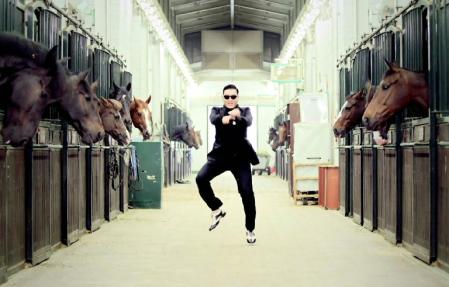 海外セレブのツイートで話題になり、ＣＮＮに取りあげられたＰＳＹのＭＶ「カンナムスタイル」より