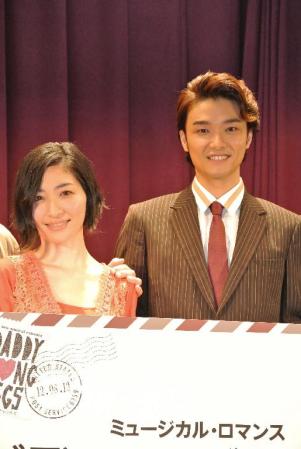 ２人舞台に臨む坂本真綾と井上芳雄