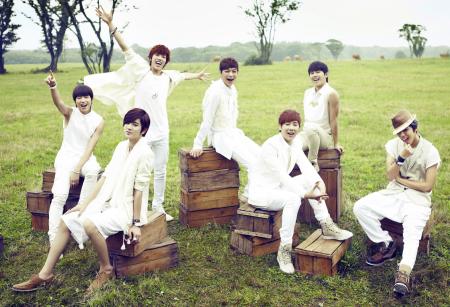 　韓国の男性７人組アイドル、ＩＮＦＩＮＩＴＥ
