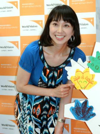 「命の木プロジェクト」の夏休みイベントに参加した東尾理子