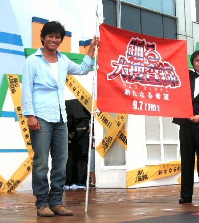 「踊る‐」のＰＲを行った織田裕二