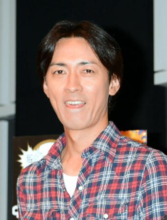 ラジオ番組に電話で生出演したナインティナイン矢部浩之