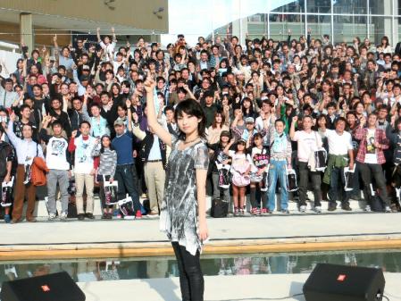 紅白初出場を熱望した家入レオ＝東京・豊洲