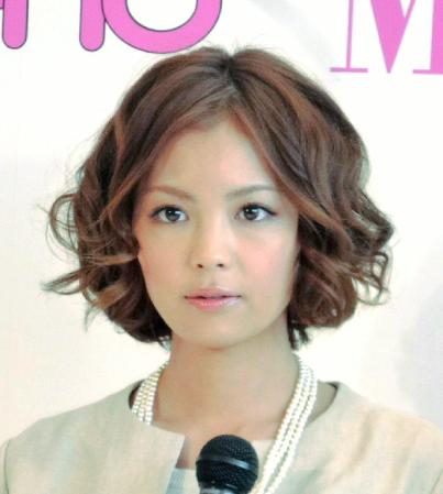 　結婚を発表した矢野未希子