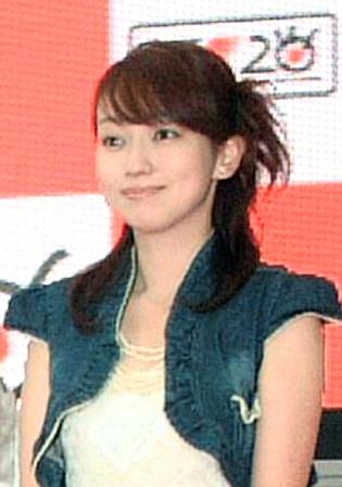 婚姻届を提出したことを発表したフジテレビの戸部洋子アナウンサー