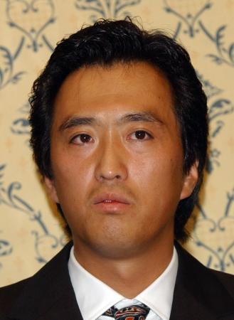 　　俳優で映画監督の大鶴義丹