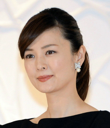 男児を出産した藤谷美紀